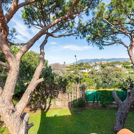 Pass The Keys With Garden And Private Swimming Pool *