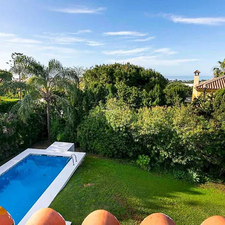 Pass The Keys With Garden And Private Swimming Pool *