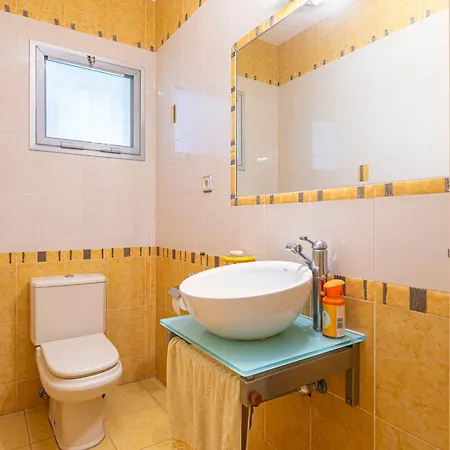 Pass The Keys With Garden And Private Swimming Pool * Marbella