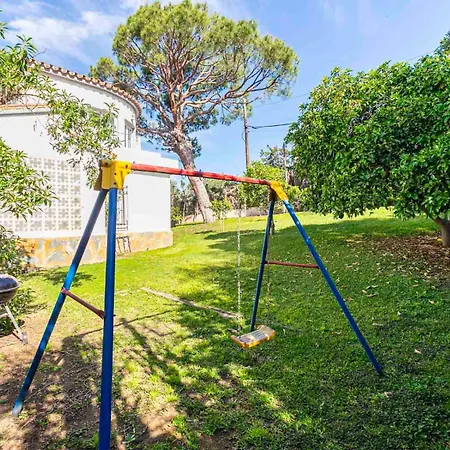 Pass The Keys With Garden And Private Swimming Pool Holiday home Marbella