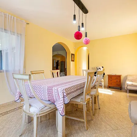 Holiday home Pass The Keys With Garden And Private Swimming Pool Marbella