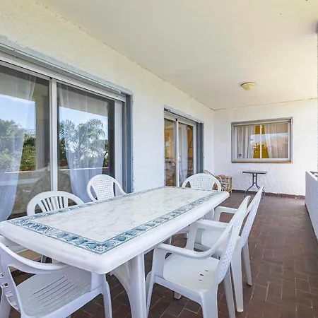 Holiday home Pass The Keys With Garden And Private Swimming Pool